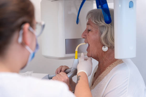 Best Emergency Dental Extractions in Hagerstown, IN